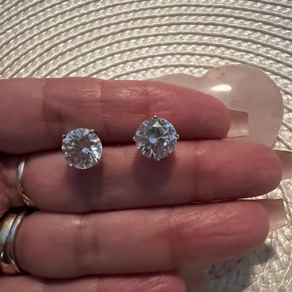 Elegant White Tourmaline .925 Sparkly Silver Stud Earrings